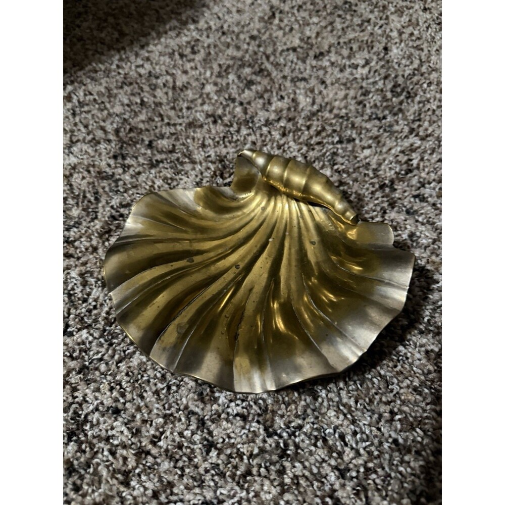 Vintage Brass Scallop Shell Trinket Dish Conch Handle Footed Coastal Deco
